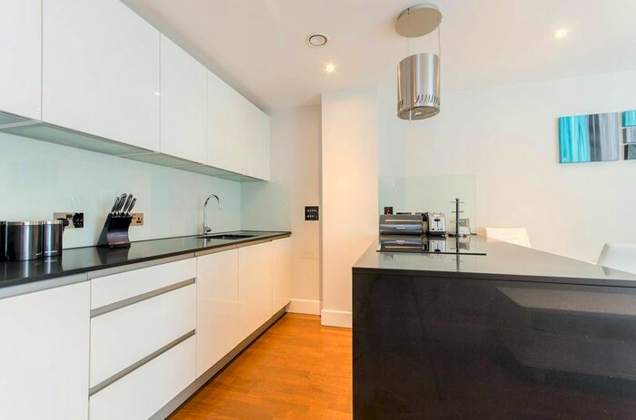 1 Bedroom Flat To Rent In Crawford Building, Aldgate, London, E1