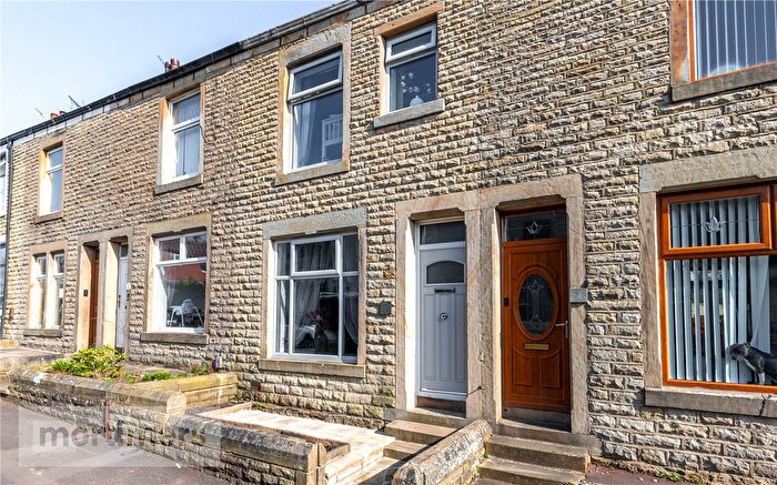 3 Bedroom Terraced House For Sale In Westwood Street, Accrington, Lancashire, BB5