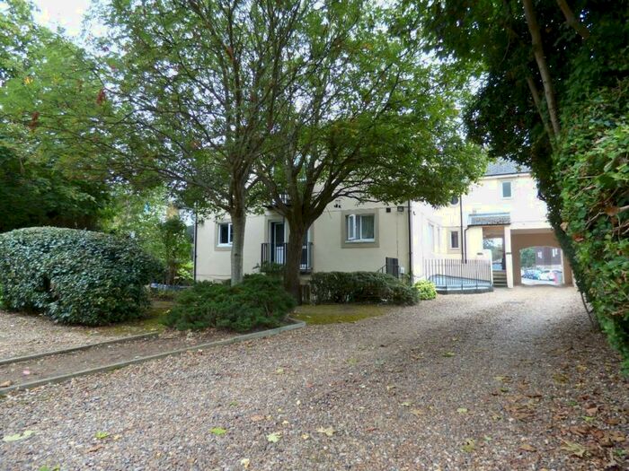 1 Bedroom Apartment To Rent In Sussex Place, Slough, SL1