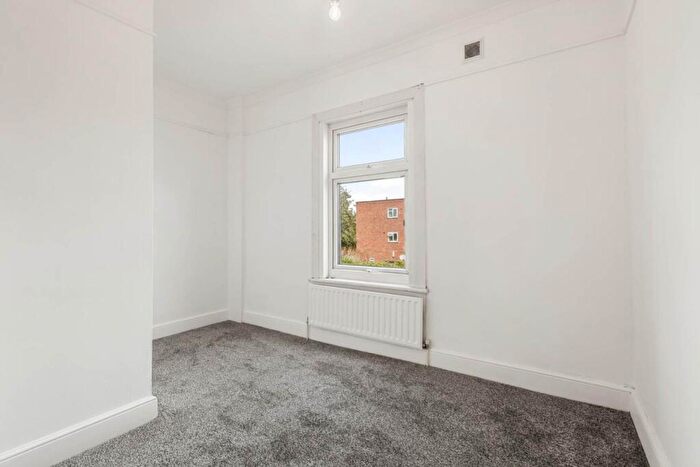 2 Bedroom Terraced House For Sale In Wellmeadow Road, London, SE6
