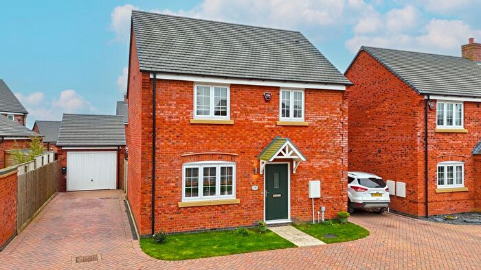 3 Bedroom Detached House For Sale In Pieces Place, North Kilworth, LE17