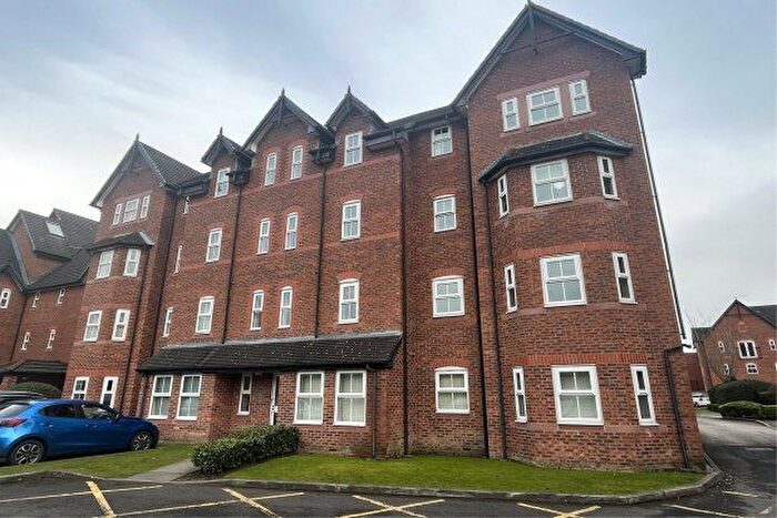 2 Bedroom Flat To Rent In New Copper Moss, Altrincham, WA15