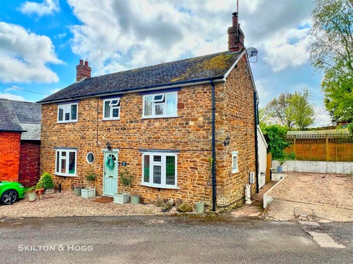 3 Bedroom Detached House For Sale In Chapel Lane, Charwelton, Northamptonshire, NN11