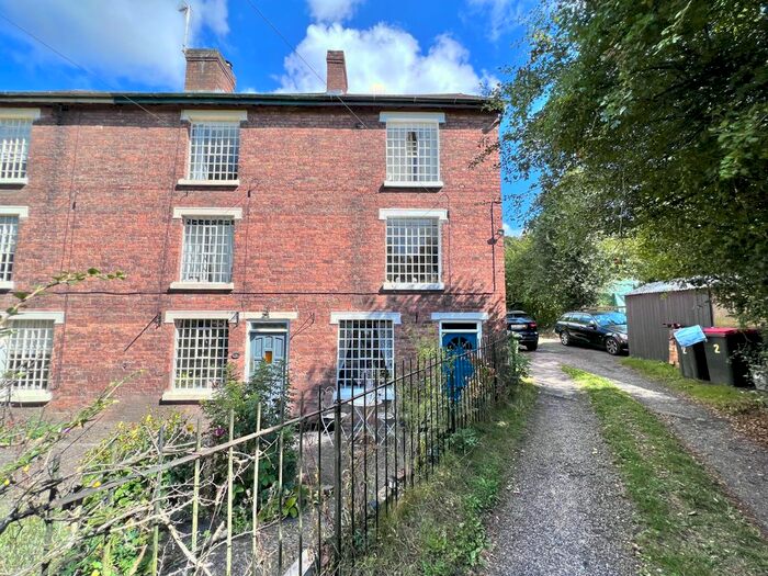 2 Bedroom Town House To Rent In School Road, Coalbrookdale, Telford, TF8