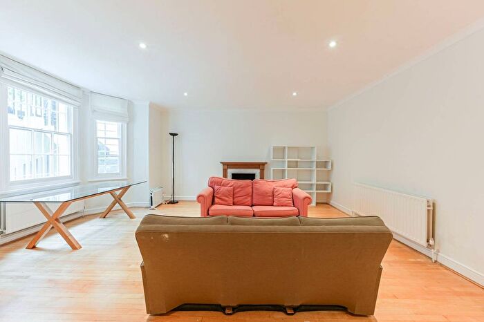 2 Bedroom Flat To Rent In St George's Square, Pimlico, London, SW1V