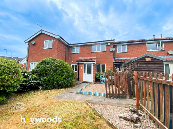 1 Bedroom Town House To Rent In Winterside Close, Newcastle, ST5