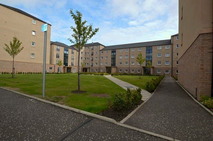 2 Bedroom Flat To Rent In Flaxmill Place, Edinburgh, EH6
