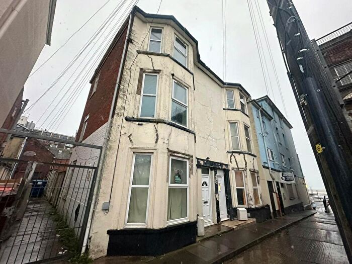 4 Bedroom Terraced House To Rent In Edinburgh Place, Great Yarmouth, Norfolk, NR30