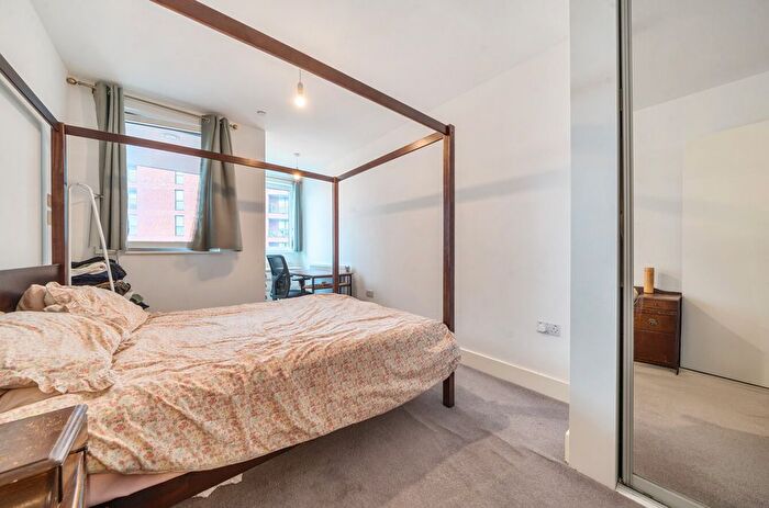 1 Bedroom Flat For Sale In Doniford House, Healum Avenue, Southall, UB2