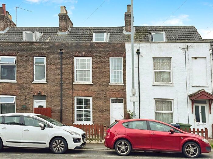 3 Bedroom Terraced House For Sale In Norwich Road, Wisbech, Cambridgeshire, PE13