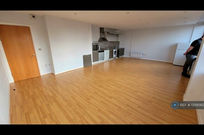 2 Bedroom Flat To Rent In Metropolitan Apartments, Leicester, LE1