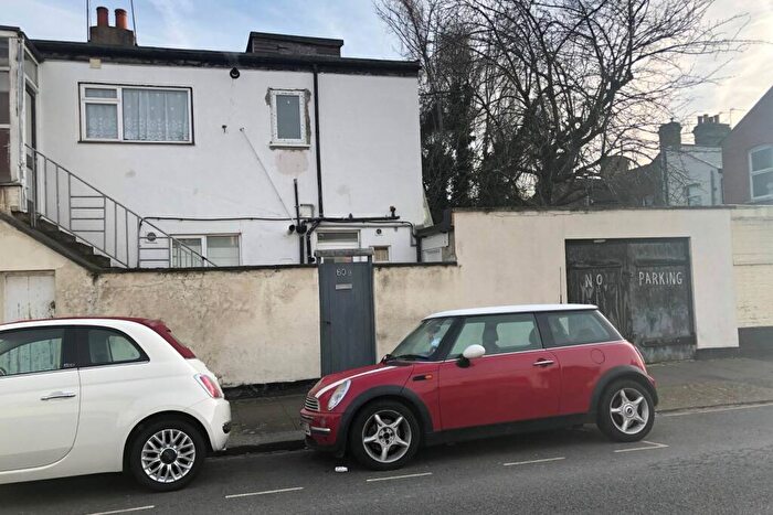 Studio For Sale In B Seymour Avenue, Tottenham, London, N17