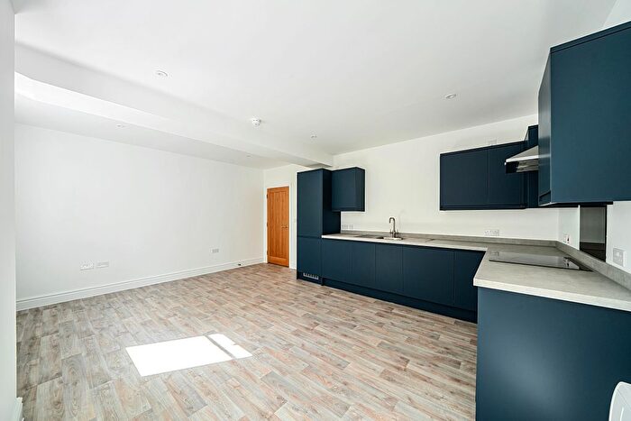 2 Bedroom Flat To Rent In Southgate Street, Gloucester, GL1