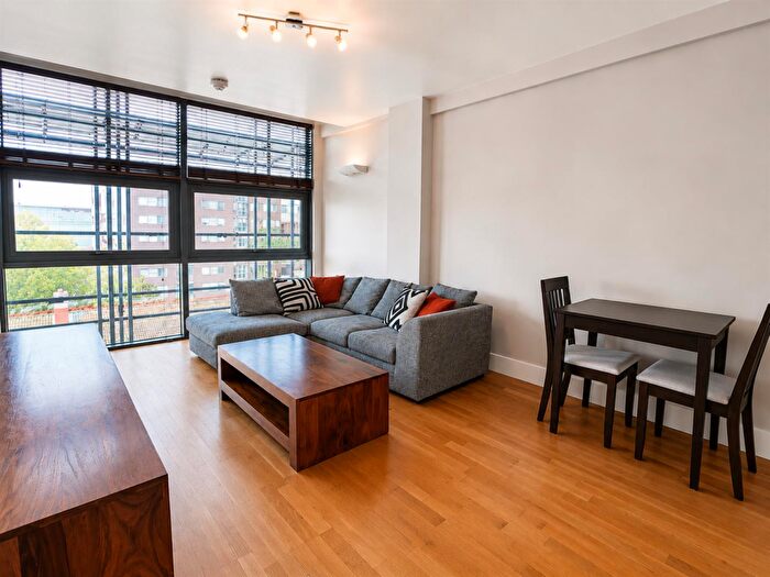 2 Bedroom Apartment To Rent In Standish Street, Liverpool, L3