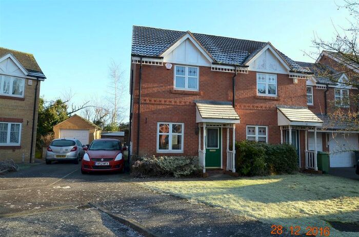 2 Bedroom Semi-Detached House To Rent In Beaufort Close, York, YO10
