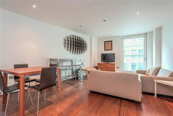 1 Bedroom Flat To Rent In Gardner Court, Brewery Square, Clerkenwell, EC1V