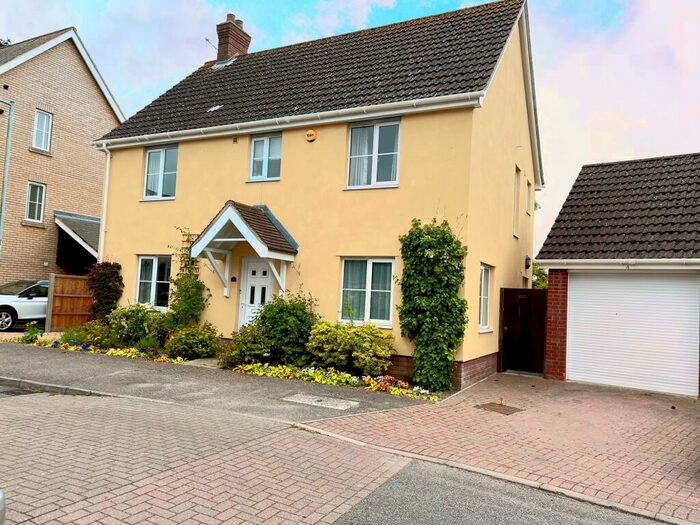 4 Bedroom House To Rent In Fordham Place, Ixworth, IP31