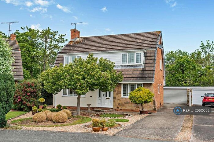 3 Bedroom Detached House To Rent In Cilgant Eglwys Wen, Bodelwyddan, Rhyl, LL18