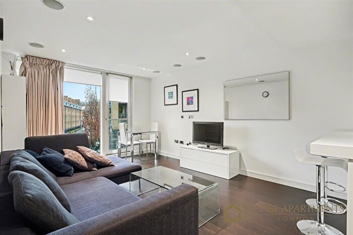 2 Bedroom Flat To Rent In Caro Point, Grosvenor Wateside, Gatliff Road, London, SW1W