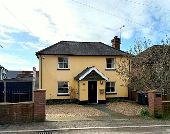 3 Bedroom Cottage For Sale In The Common, Winterslow, SP5