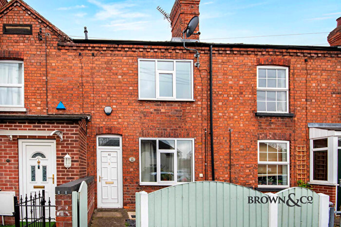 2 Bedroom Terraced House For Sale In Hallcroft Road, Retford, DN22