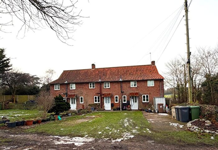 9 Bedroom Cottage For Sale In , & White Horse Common Cottages, Happisburgh Road, White Horse Common, North Walsham, Norfolk, NR28