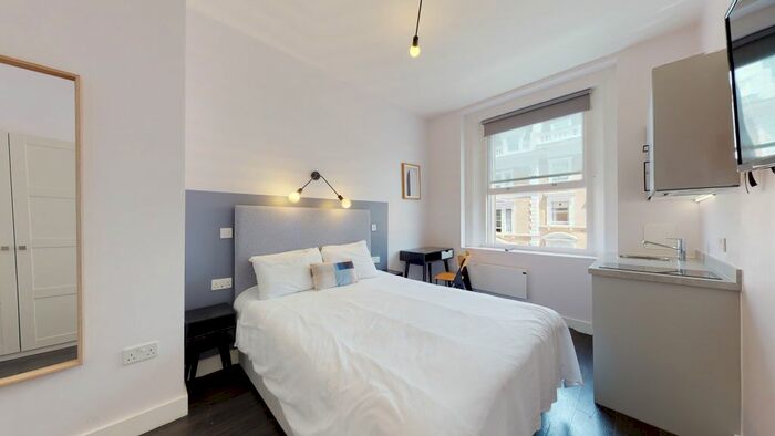 Studio To Rent In Clanricarde Gardens, London, W2