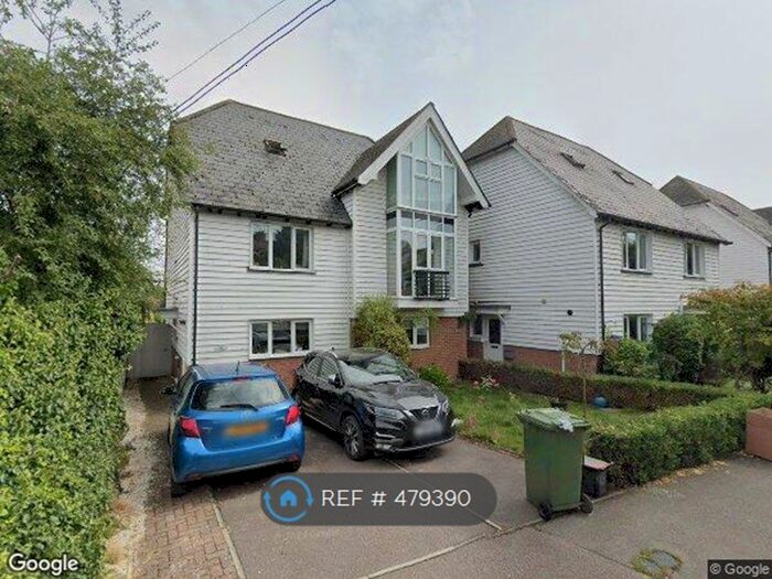 3 Bedroom Semi-Detached House To Rent In The Abbots, Leeds, Maidstone, ME17