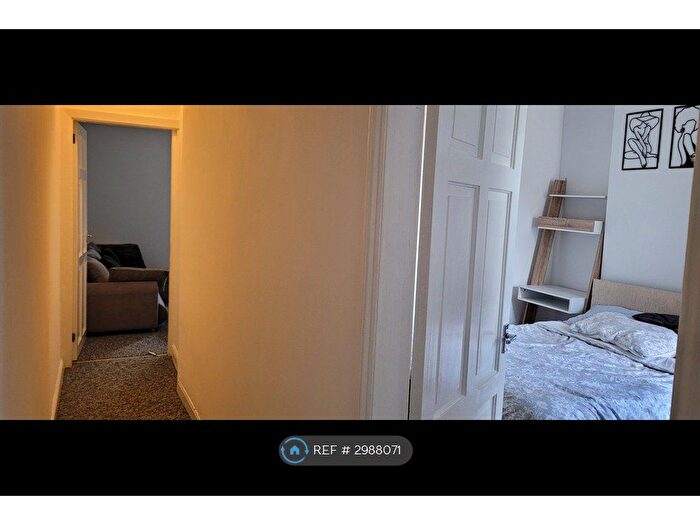 1 Bedroom Flat To Rent In Moorland Road, Stoke-On-Trent, ST6