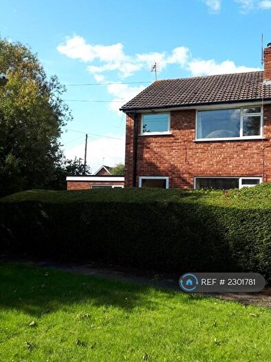 4 Bedroom Semi-Detached House To Rent In Hurley Close, Leamington Spa, CV32