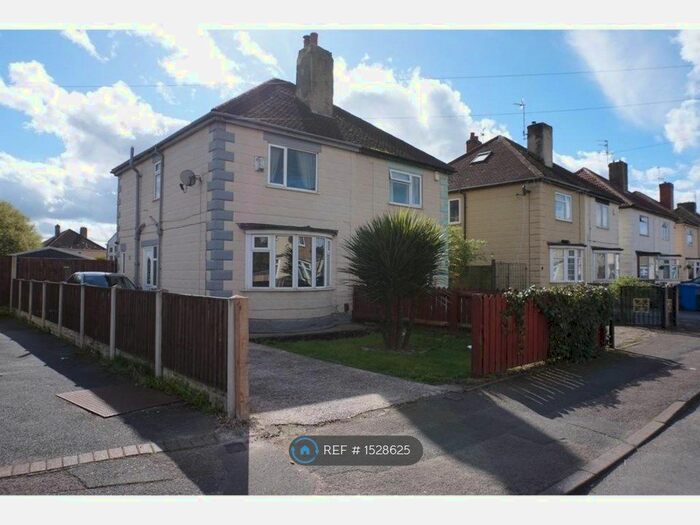 3 Bedroom Semi-Detached House To Rent In Excelsior Avenue, Alvaston, Derby, DE24