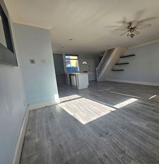 3 Bedroom Maisonette For Sale In St. Johns Way, Corringham, Stanford-Le-Hope, Essex, SS17