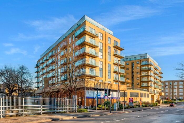 1 Bedroom Flat For Sale In Oldfield Place, Dartford, Kent, DA1