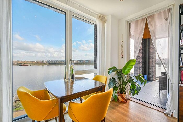 1 Bedroom Flat For Sale In Hamme Building, Royal Albert Wharf, Royal Docks, London, E16