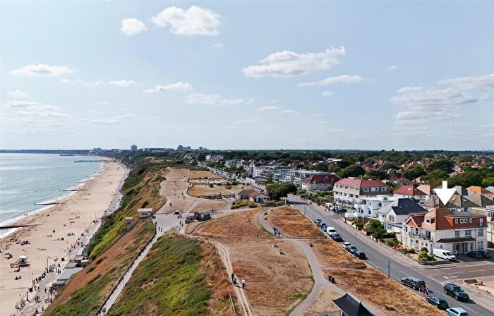 2 Bedroom Apartment For Sale In Southern Road, Southbourne, Bournemouth, Dorset, BH6