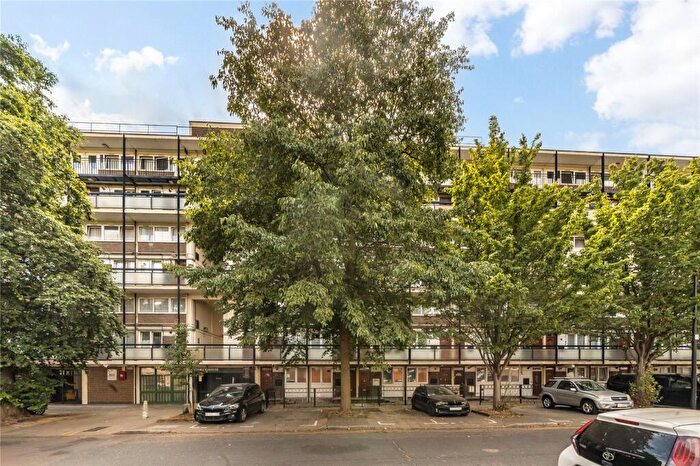 2 Bedroom Flat For Sale In Storey House, Cottage Street, London, E14