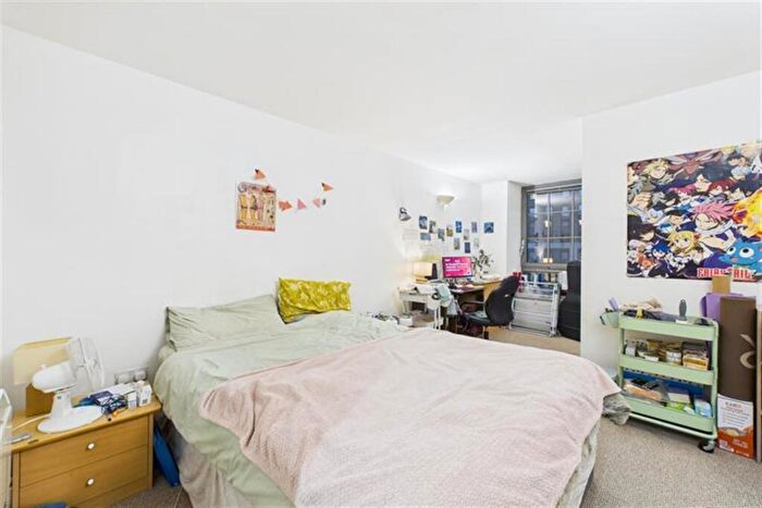 1 Bedroom Apartment For Sale In The Hicking Building, Queens Road, NG2