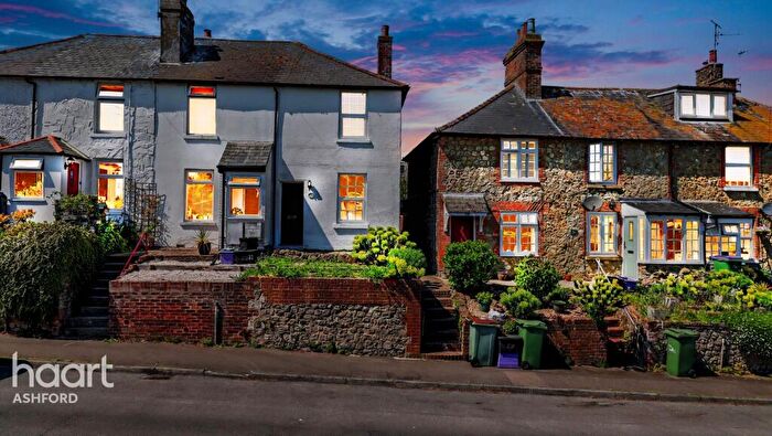 2 Bedroom Terraced House For Sale In Bartholomew Lane, Hythe, CT21