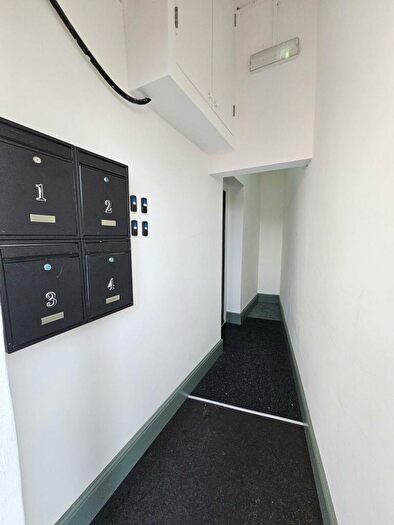 1 Bedroom Flat To Rent In Globe Court, Stone, ST15