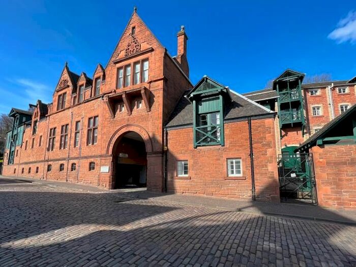 2 Bedroom Flat To Rent In Nether Craigwell, Edinburgh, EH8