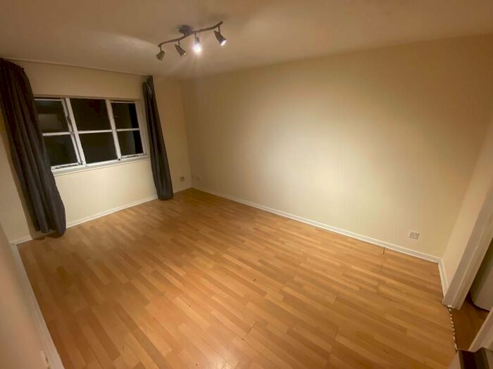 1 Bedroom Flat To Rent In Somerset Gardens, Creighton Road, London, N17