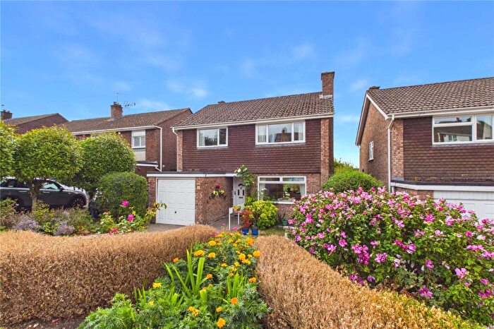 4 Bedroom Detached House For Sale In Southlands Drive, Timsbury, Bath, Somerset, BA2