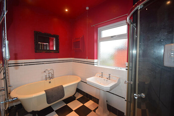 4 Bedroom Semi-Detached House To Rent In Derby Road, Lytham St. Annes, FY8