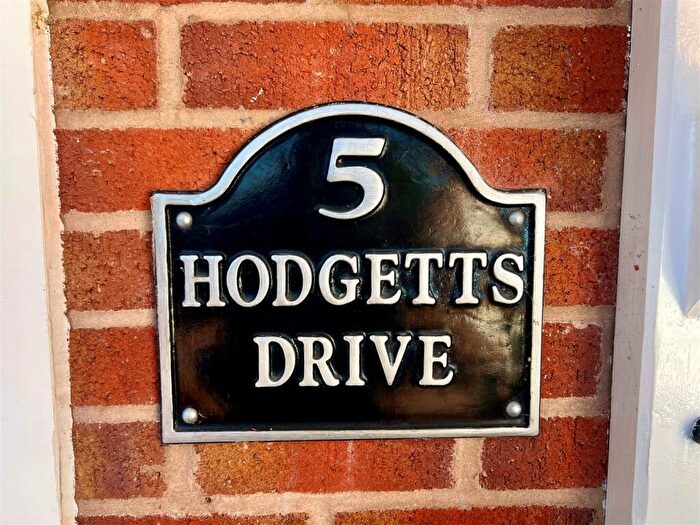 5 Bedroom Detached House For Sale In Hodgetts Drive, Hayley Green, Halesowen, B63