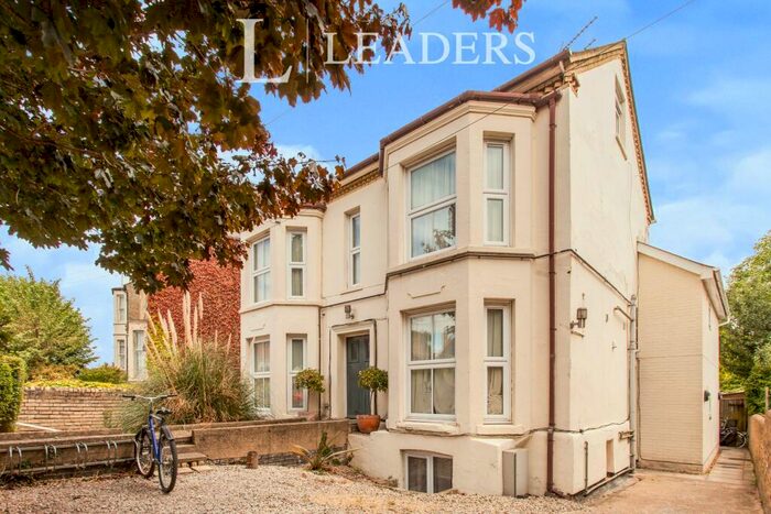 Studio To Rent In Milton Road, CB4