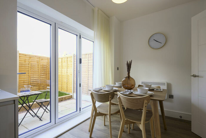 3 Bedroom Flat To Rent In Soho Wharf, Hopper Street, B18