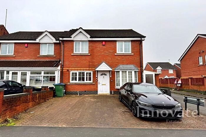 4 Bedroom Detached House To Rent In Crosswells Road, Oldbury, B68