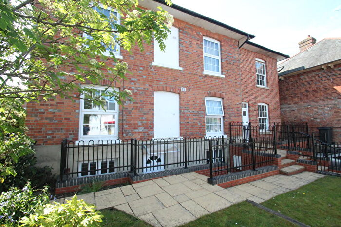 1 Bedroom Flat For Sale In Flat E, Church Street, Hungerford, RG17