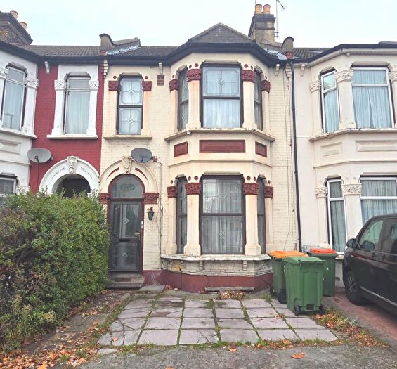 4 Bedroom Terraced House For Sale In Romford Road, London, E7