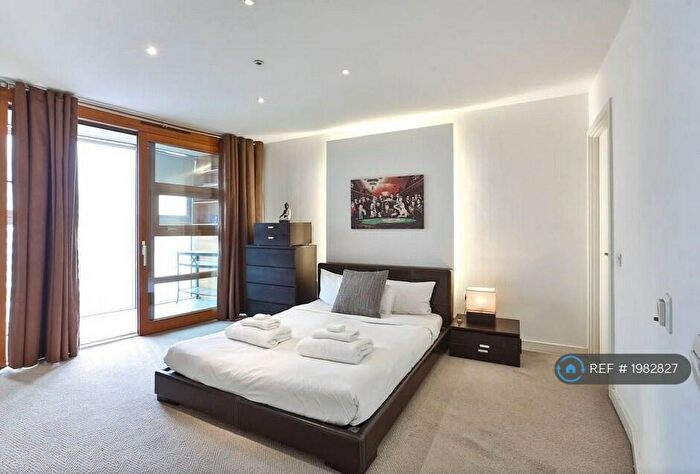 1 Bedroom Flat To Rent In Falcon Wharf, London, SW11